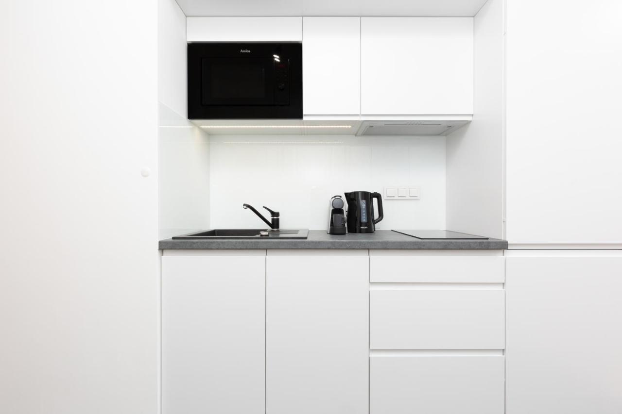 Elegancki Apartment Z Parkingiem By Noclegi Renters Warszawa Eksteriør billede
